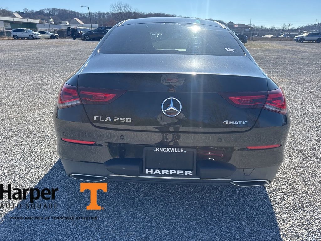 2020 Mercedes Benz CLA 250 4MATIC photo 4