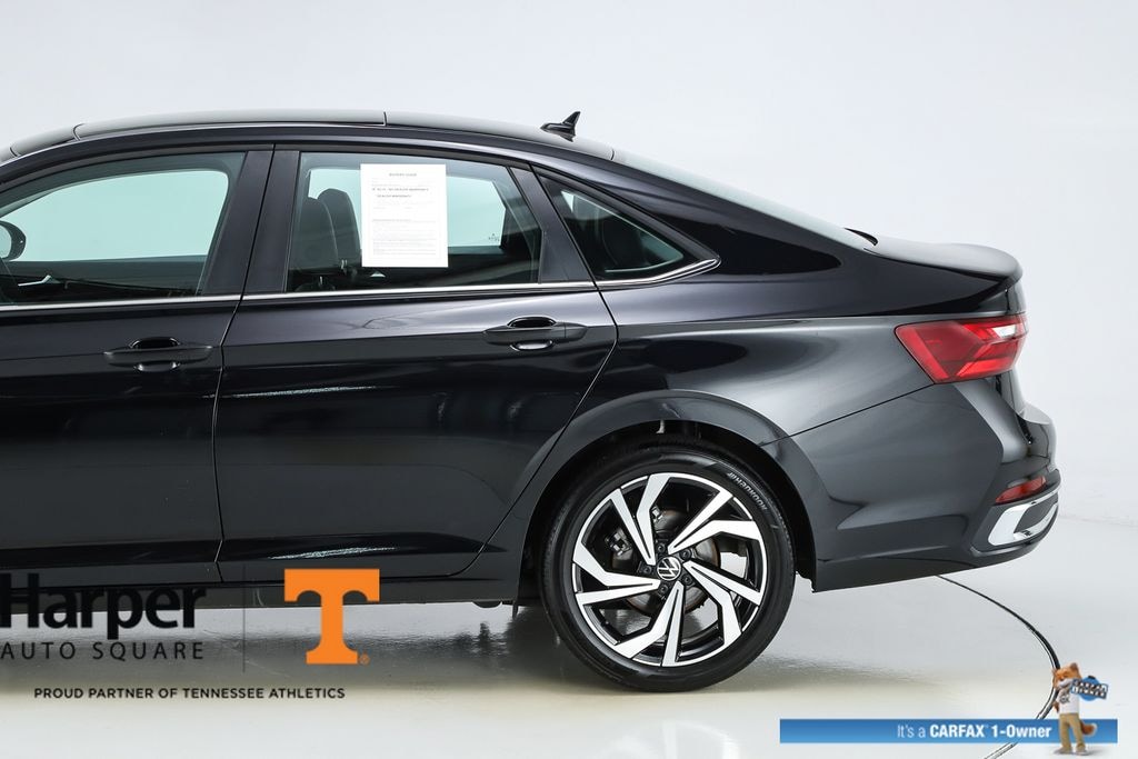 Used 2025 Volkswagen Jetta 1.5T SEL Sedan