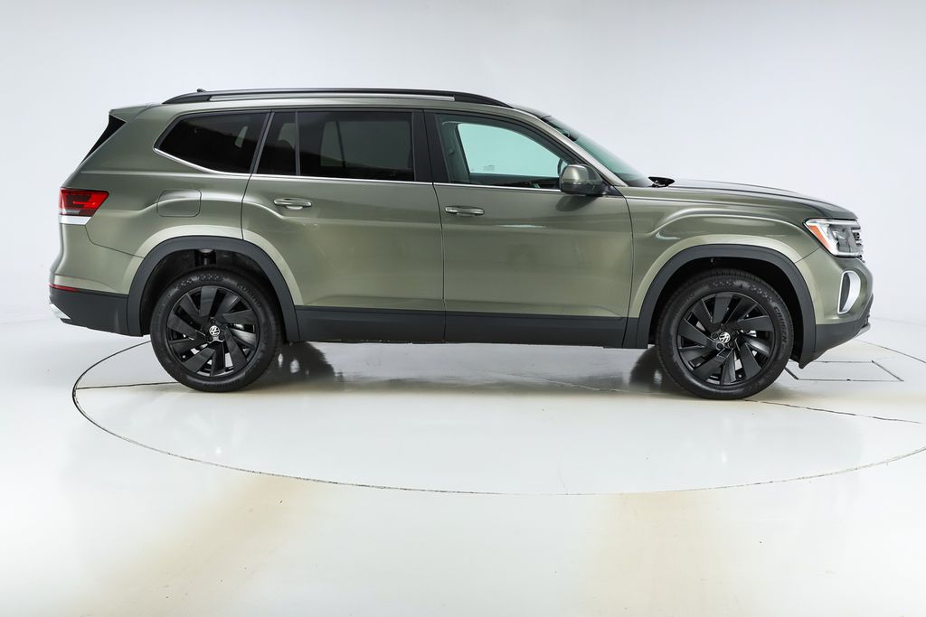 2026 Volkswagen Atlas SE w/Tech - Photo 10
