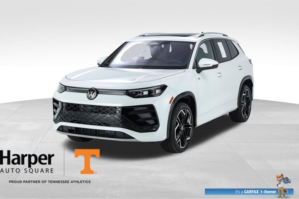 Used 2025 Volkswagen Tiguan 2.0T SEL R-Line