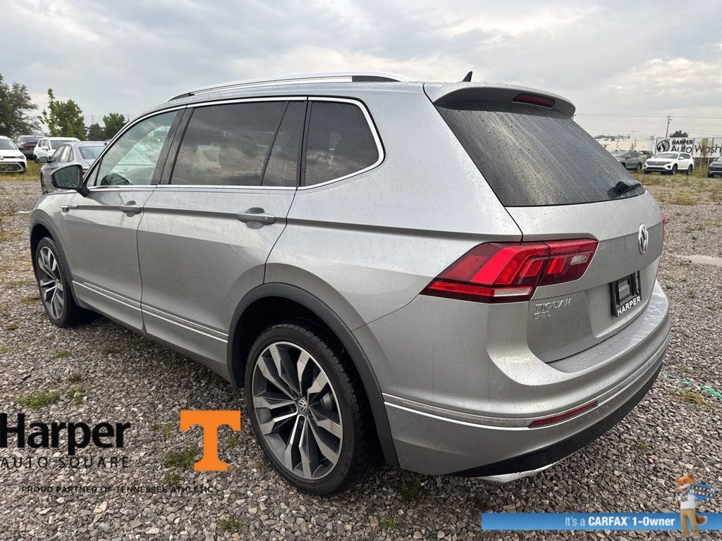 2021 Volkswagen Tiguan SEL Premium R-Line photo 3