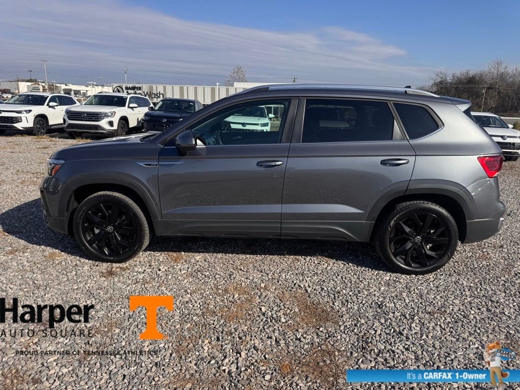 Used 2024 Volkswagen Taos 1.5T SE SUV