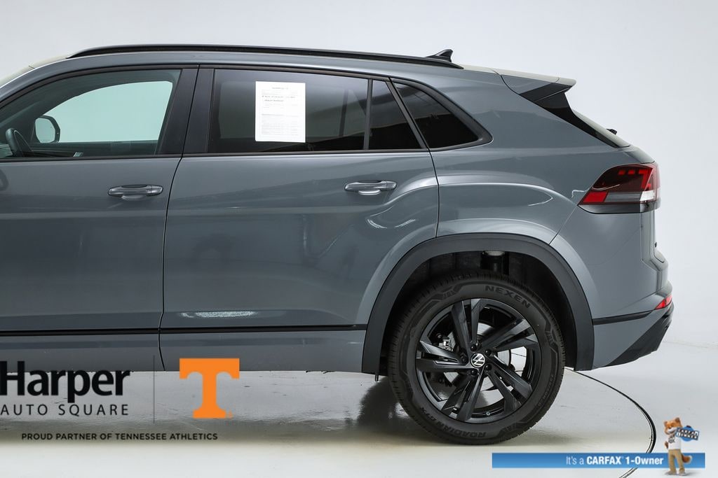 Used 2025 Volkswagen Atlas Cross Sport 2.0T SEL R-Line Black SUV