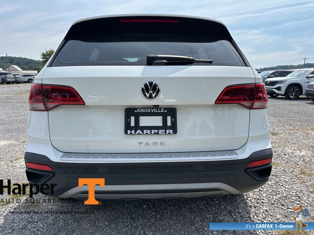 2023 Volkswagen Taos S photo 4