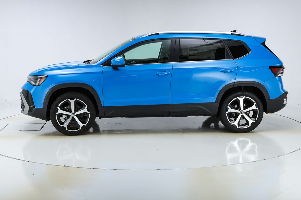 2025 Volkswagen Taos SEL photo 2