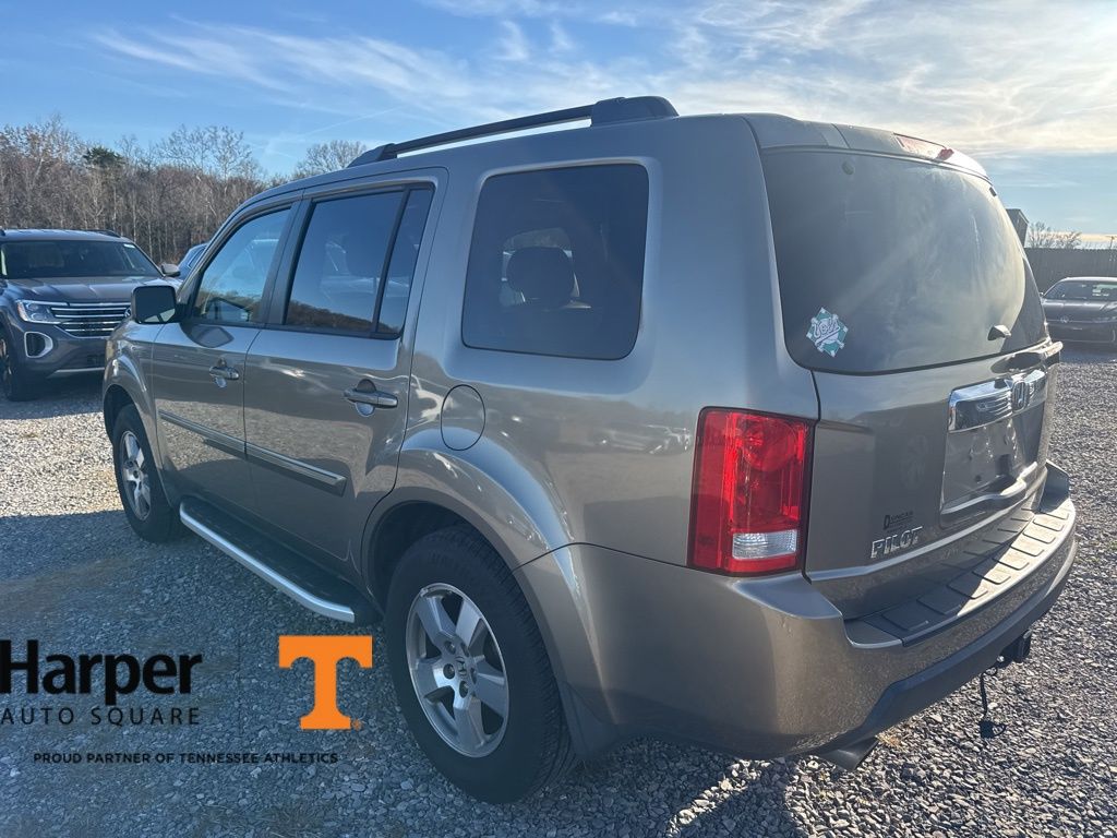 2011 Honda Pilot EX-L photo 2