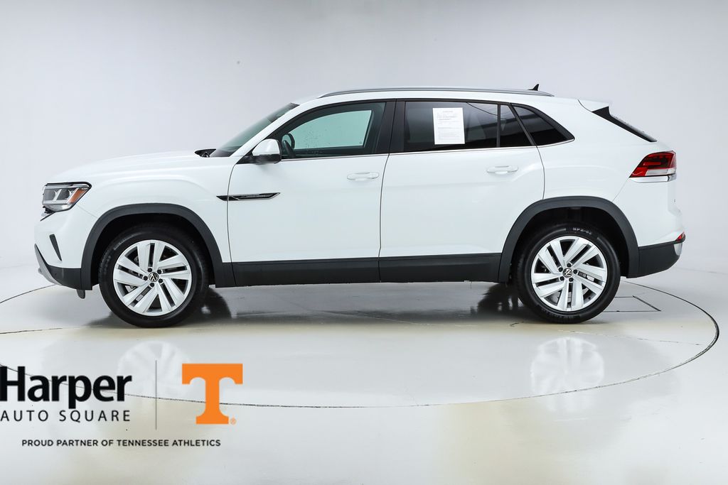 Used 2021 Volkswagen Atlas Cross Sport SE w/Tech with VIN 1V2HC2CA4MC215555 for sale in Knoxville, TN