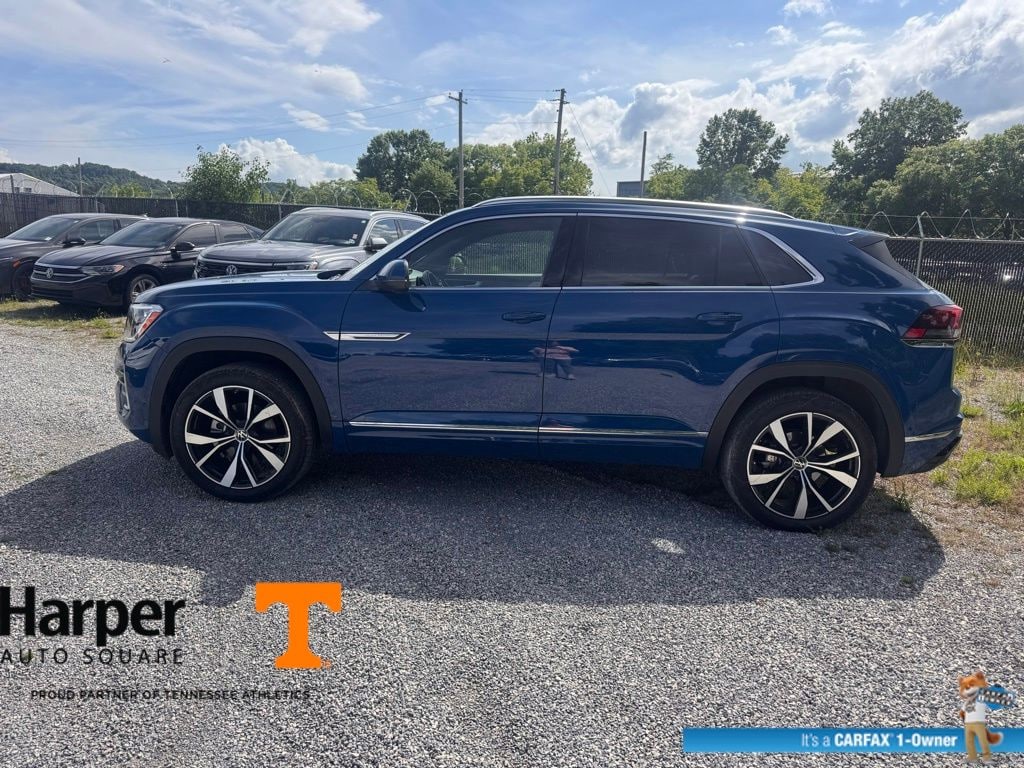 Used 2025 Volkswagen Atlas Cross Sport 2.0T SEL Premium R-Line SUV