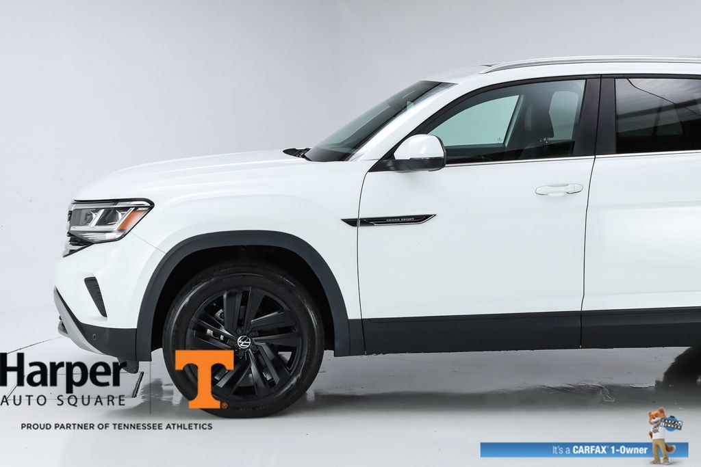 Used 2023 Volkswagen Atlas Cross Sport 3.6L V6 SE w/Technology SUV