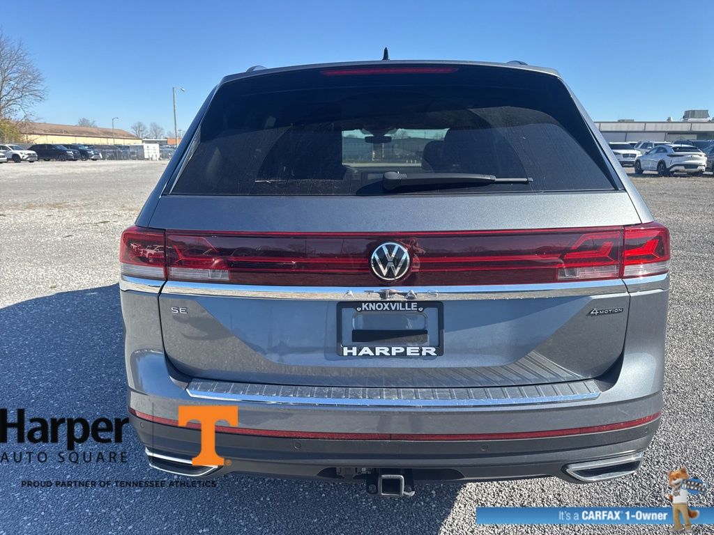 2024 Volkswagen Atlas SE Technology photo 4
