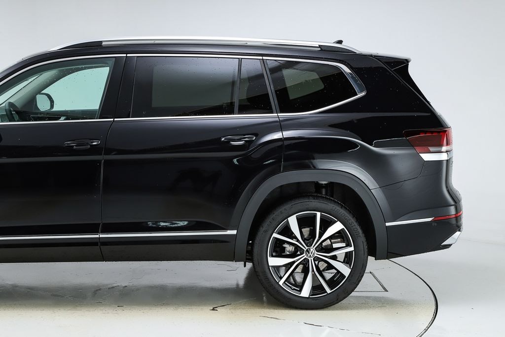 New 2026 Volkswagen Atlas 2.0T SEL Premium R-Line SUV