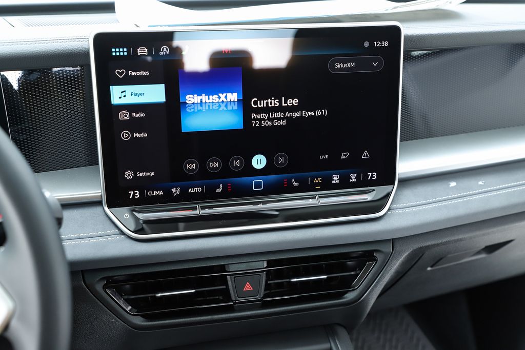 2026 Volkswagen Tiguan SE - Photo 25