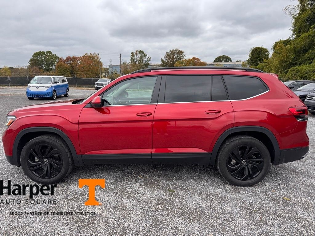 Used 2023 Volkswagen Atlas 2.0T SE w/Technology SUV