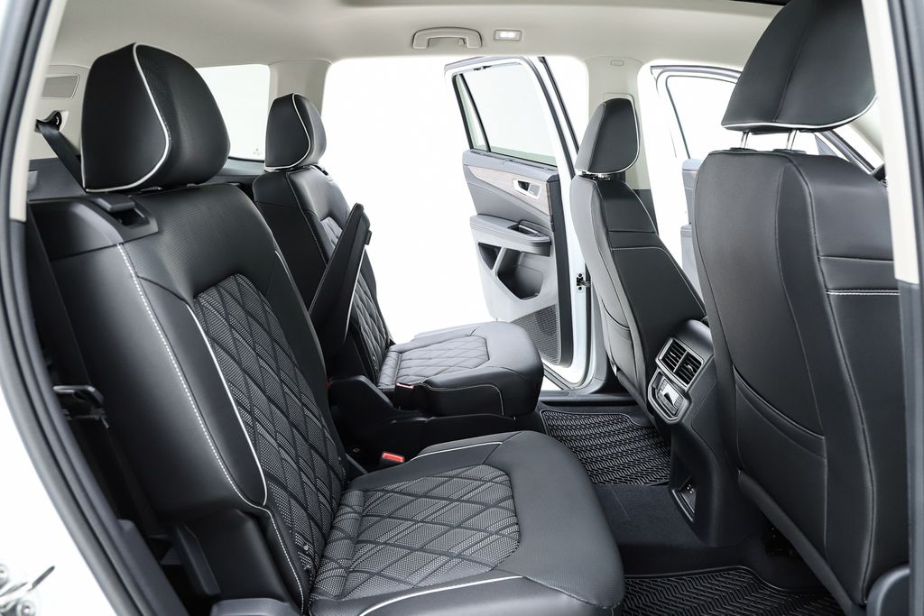 2026 Volkswagen Atlas SEL Premium R-Line - Photo 38