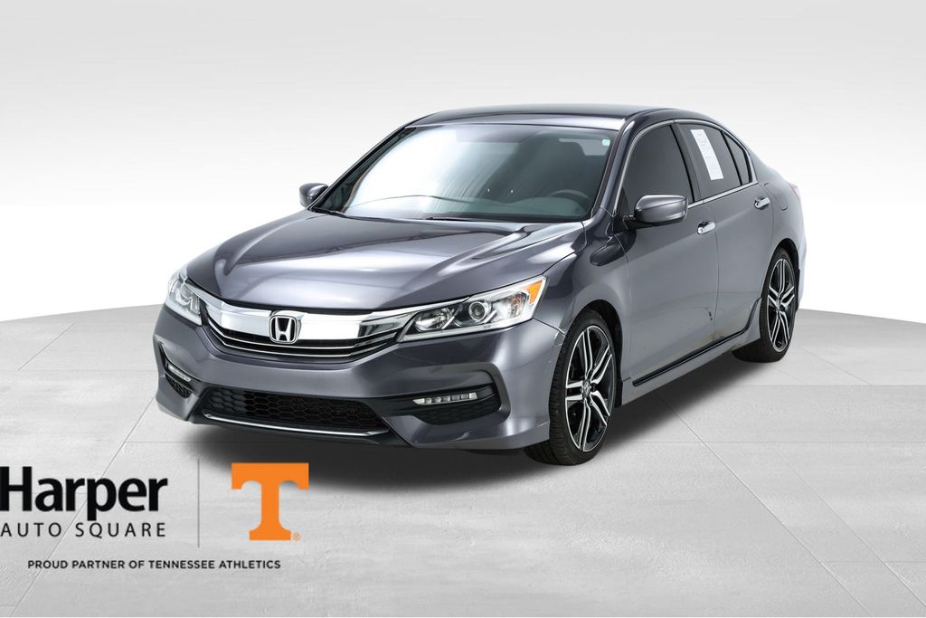 2016 Honda Accord Sport's photo