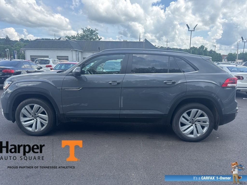 Used 2021 Volkswagen Atlas Cross Sport SE w/Tech with VIN 1V2KC2CA9MC224015 for sale in Knoxville, TN