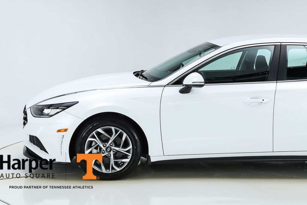 Used 2023 Hyundai Sonata SEL Sedan