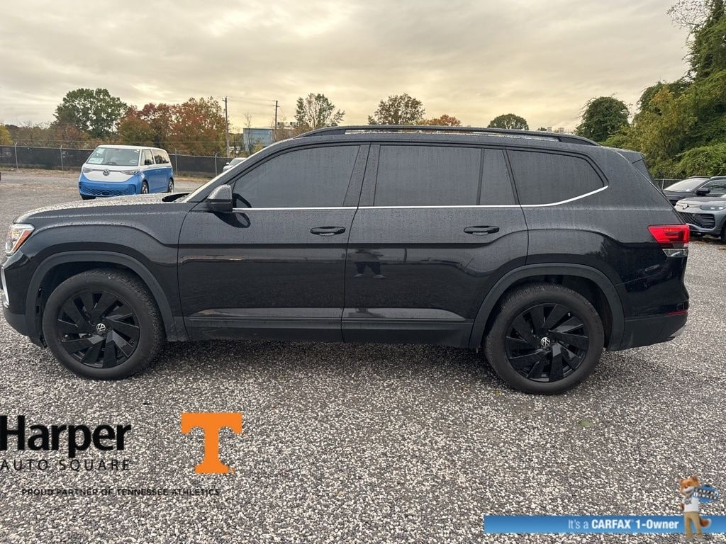 Used 2025 Volkswagen Atlas 2.0T SE w/Technology SUV