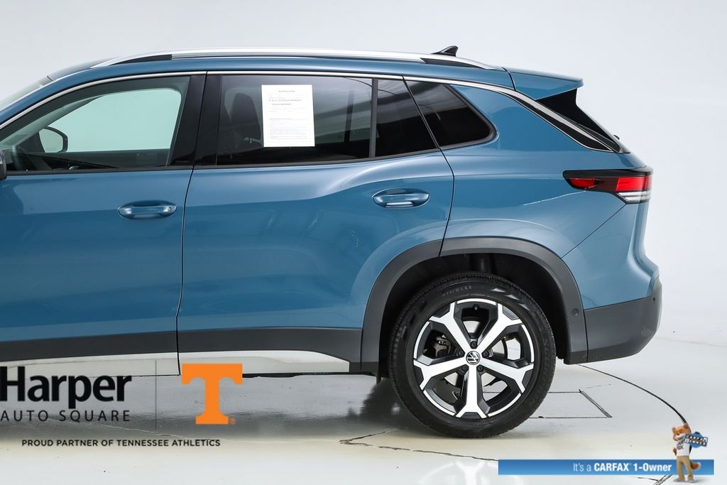 Used 2025 Volkswagen Tiguan 2.0T SE SUV