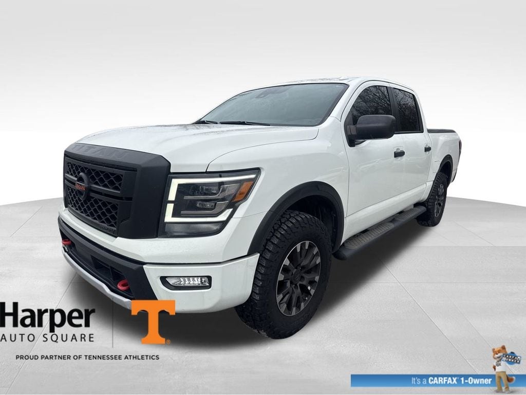 2021 Nissan Titan PRO-4X's photo