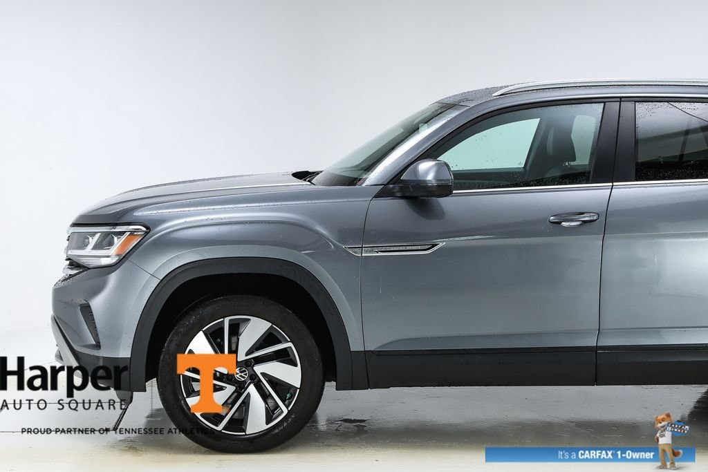 Used 2022 Volkswagen Atlas Cross Sport 2.0T SE SUV