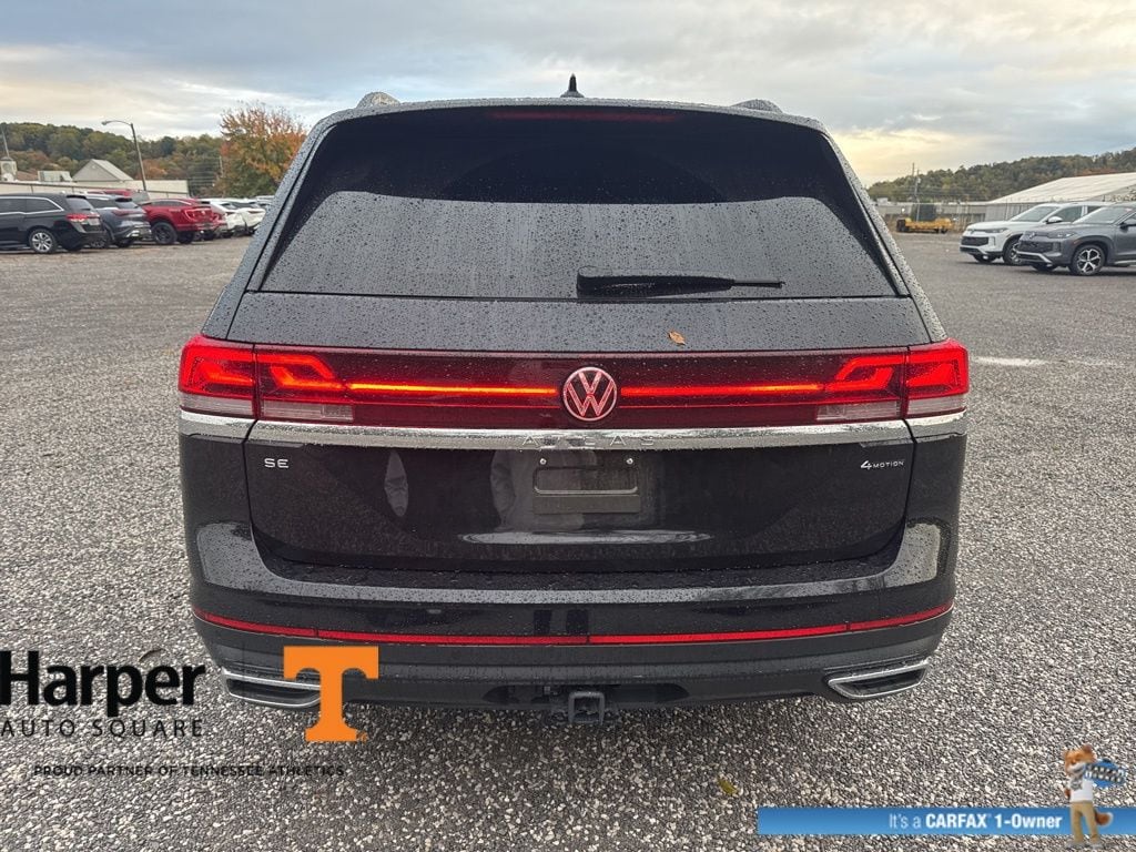 Used 2025 Volkswagen Atlas 2.0T SE w/Technology SUV