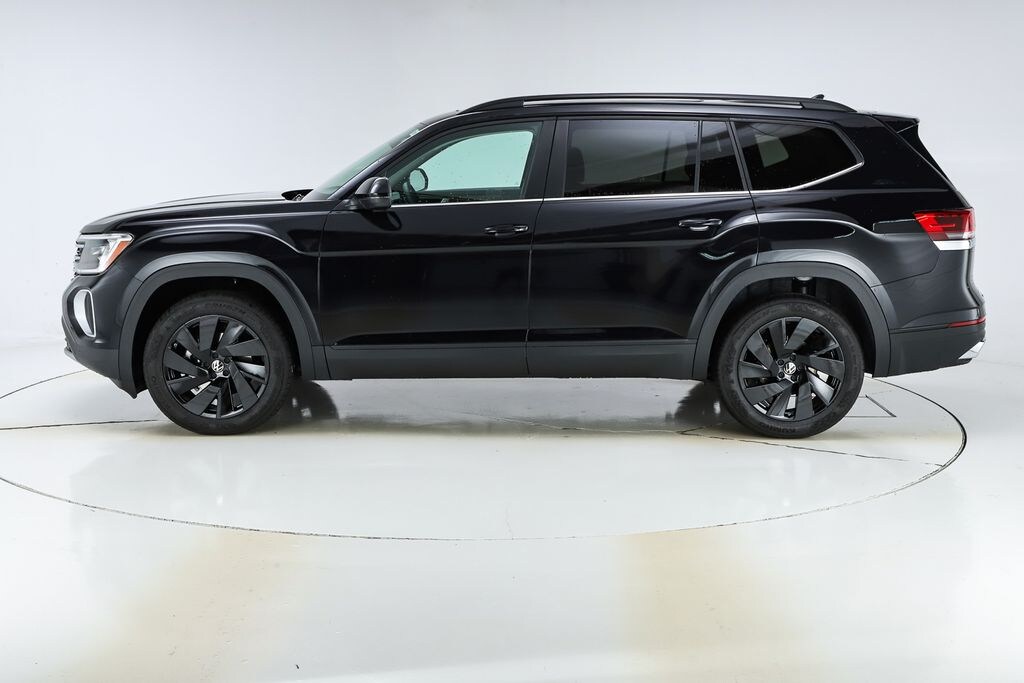 New 2026 Volkswagen Atlas SE w/Technology SUV