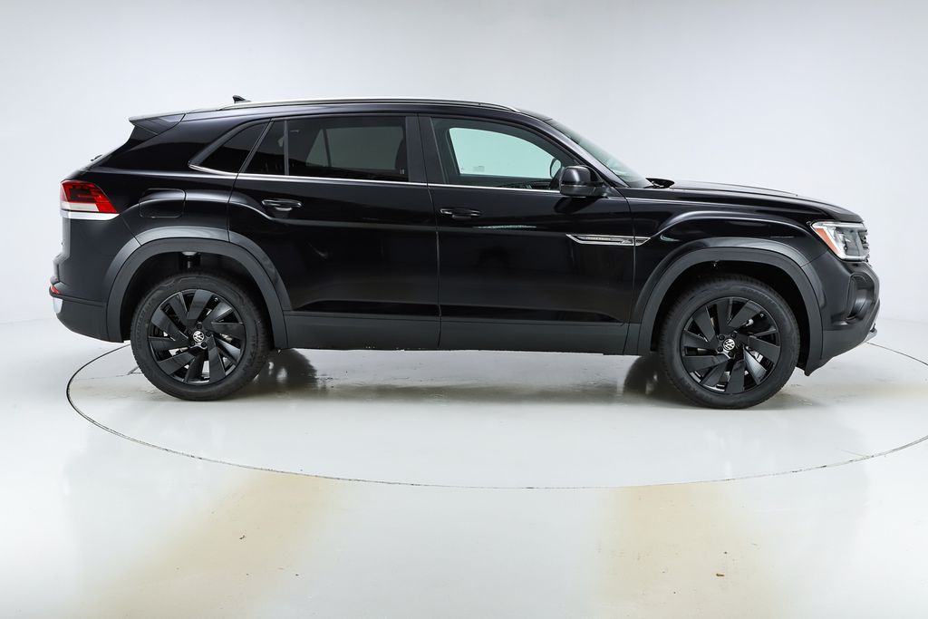 2026 Volkswagen Atlas Cross Sport SE w/Tech - Photo 10