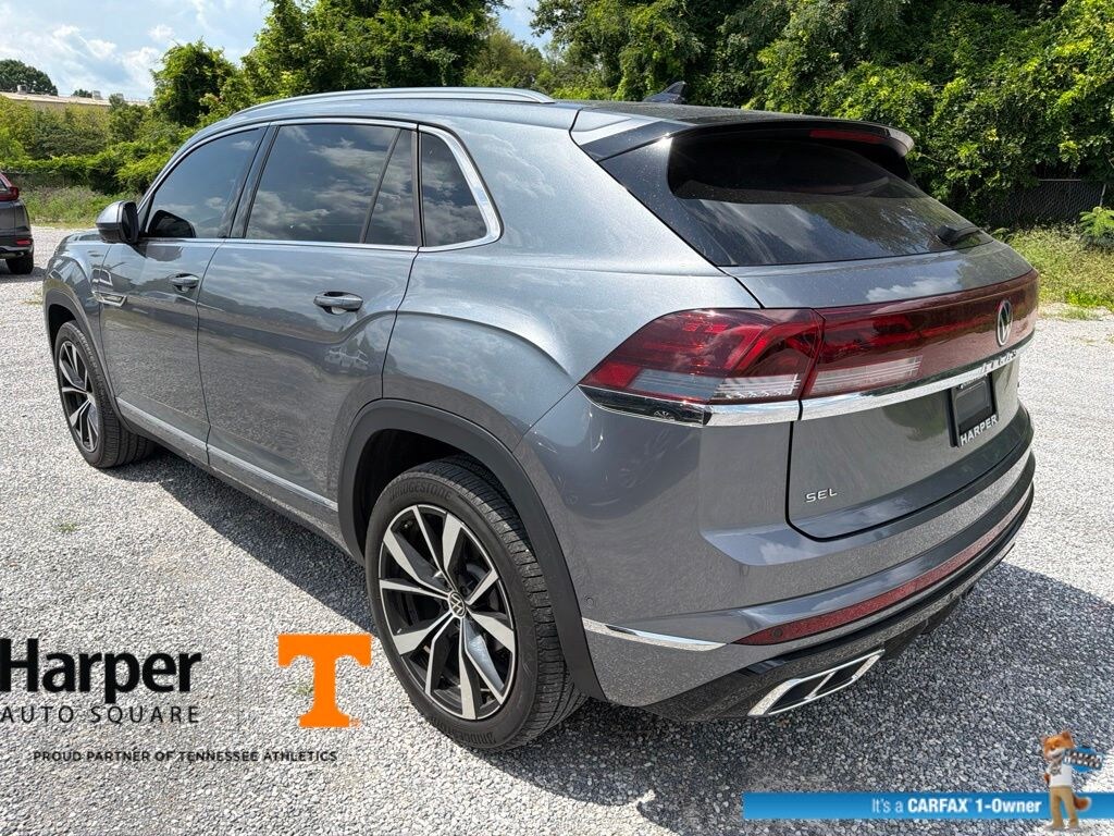 Used 2024 Volkswagen Atlas Cross Sport 2.0T SEL Premium R-Line SUV