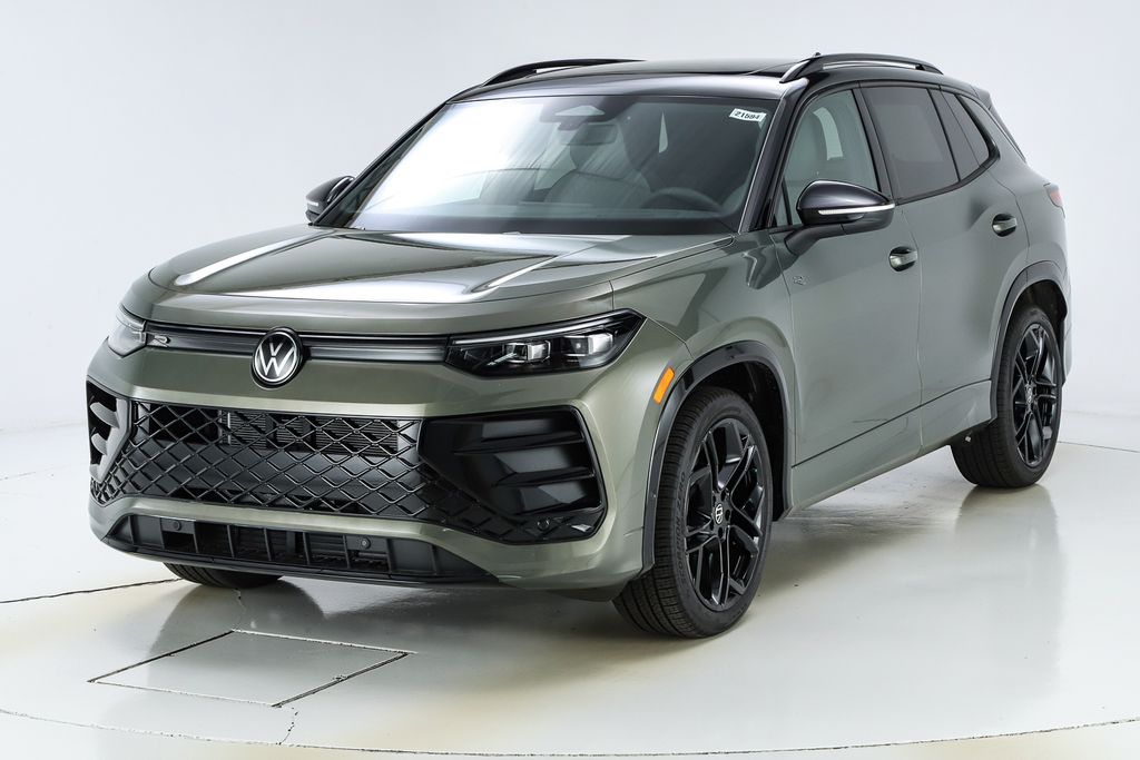 New 2026 Volkswagen Tiguan SE R-Line Black