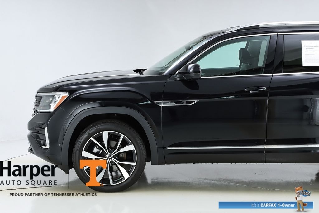 Used 2025 Volkswagen Atlas 2.0T SEL Premium R-Line SUV