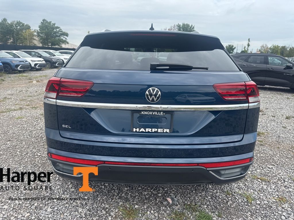 2020 Volkswagen Atlas Cross Sport SEL photo 4