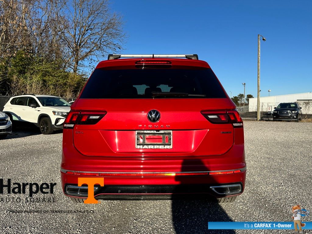 2024 Volkswagen Tiguan SEL R-Line Black photo 4