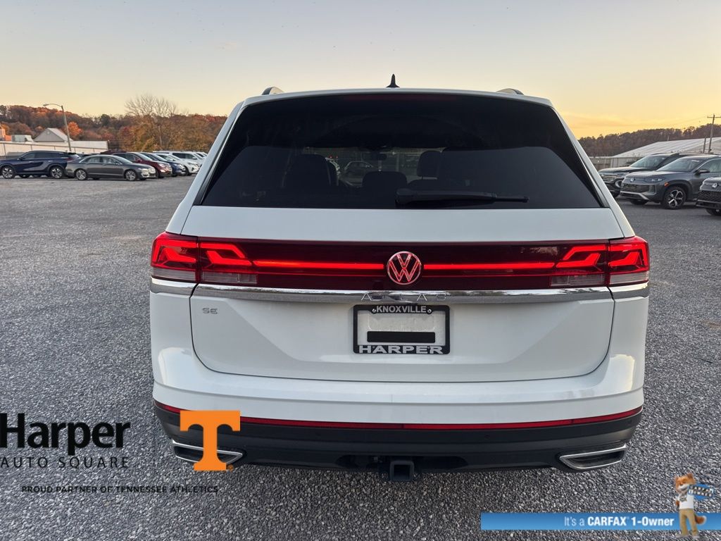 2024 Volkswagen Atlas SE Technology photo 4