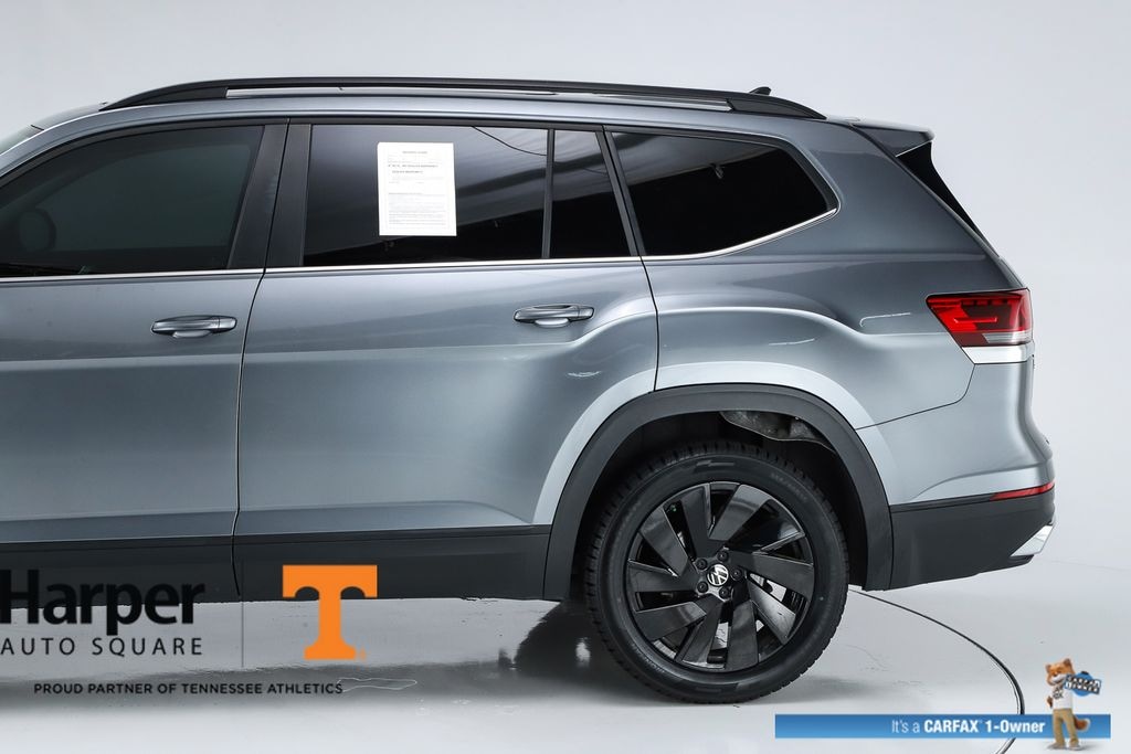 Used 2024 Volkswagen Atlas 2.0T SE w/Technology SUV