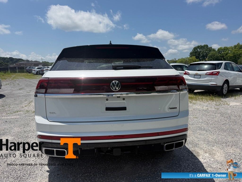 Used 2024 Volkswagen Atlas Cross Sport 2.0T SEL R-Line SUV