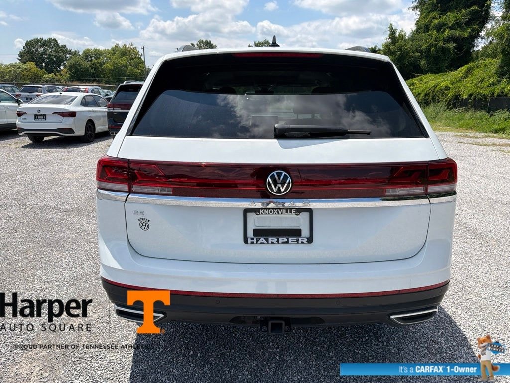 Used 2025 Volkswagen Atlas 2.0T SE w/Technology SUV