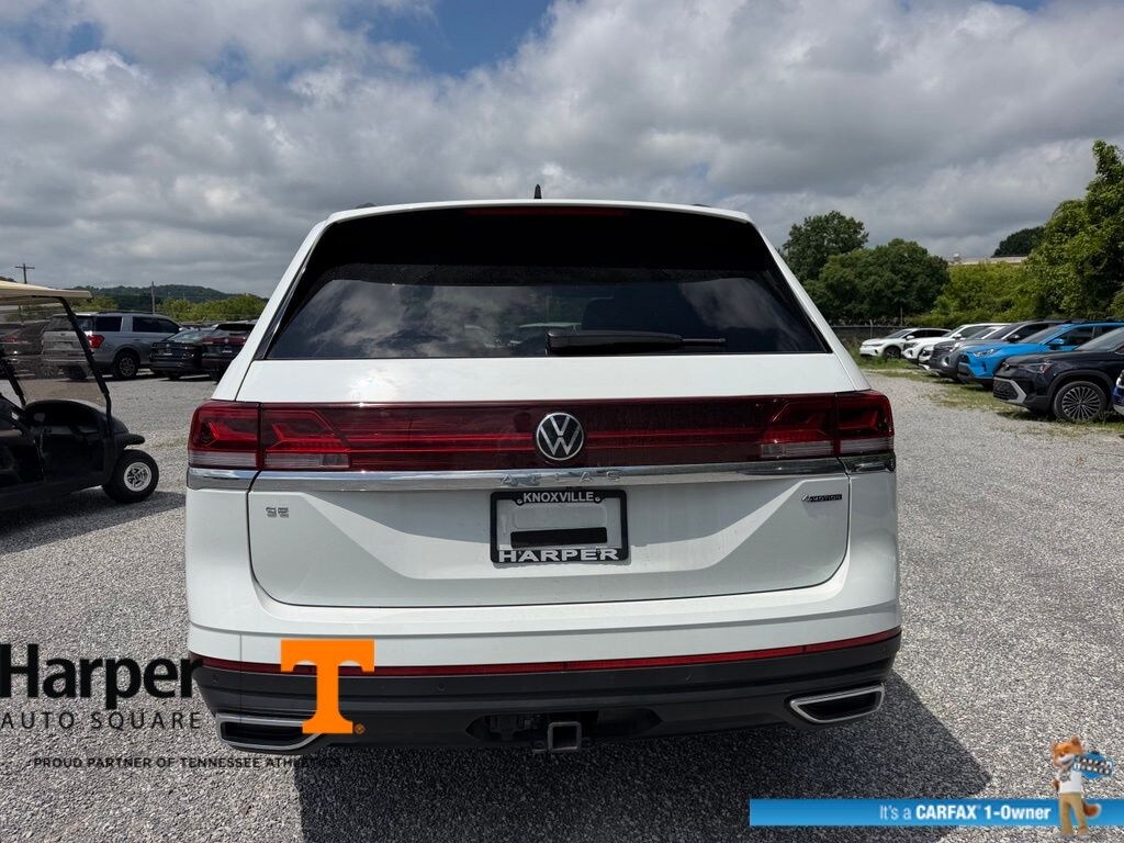 Used 2025 Volkswagen Atlas 2.0T SE w/Technology SUV