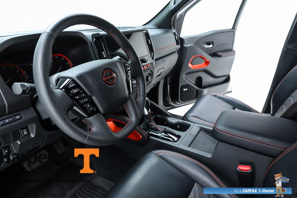 2025 Nissan Frontier PRO-4X - Photo 19