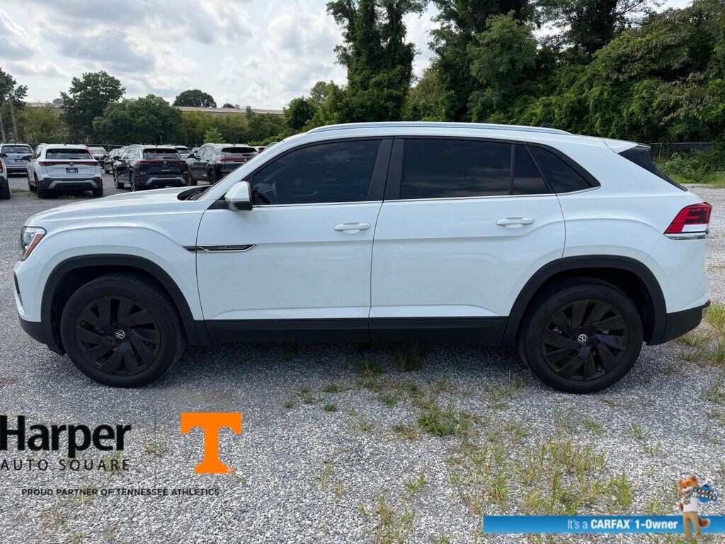 Used 2024 Volkswagen Atlas Cross Sport 2.0T SE w/Technology SUV