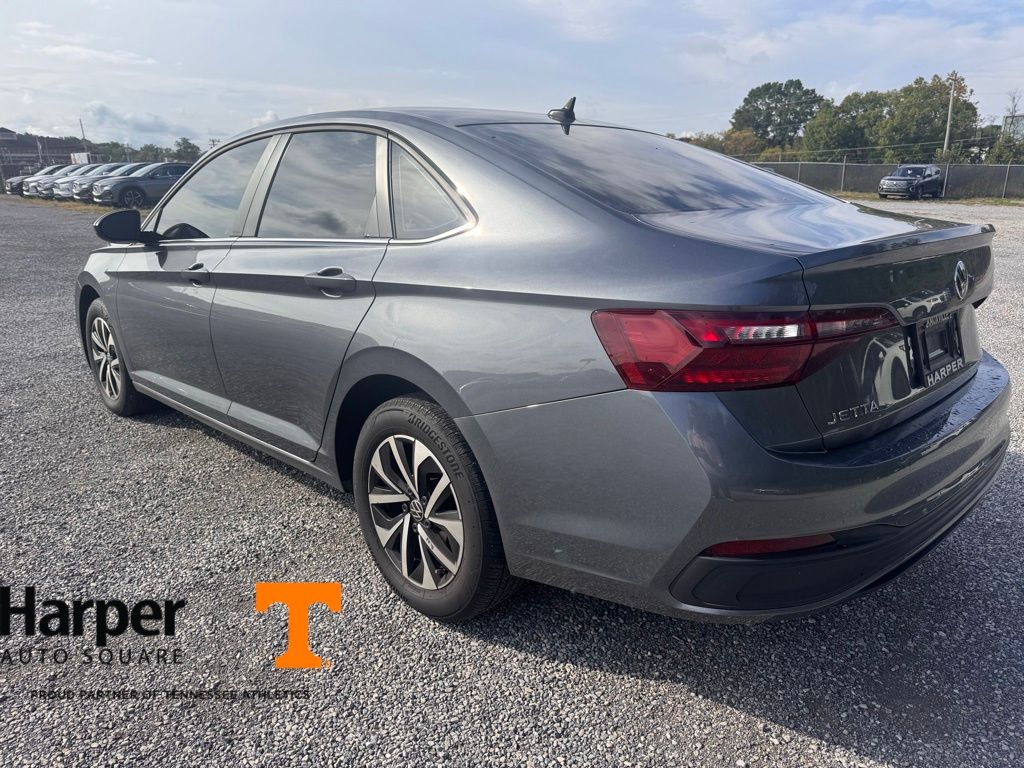 2024 Volkswagen Jetta 1.5T S photo 3