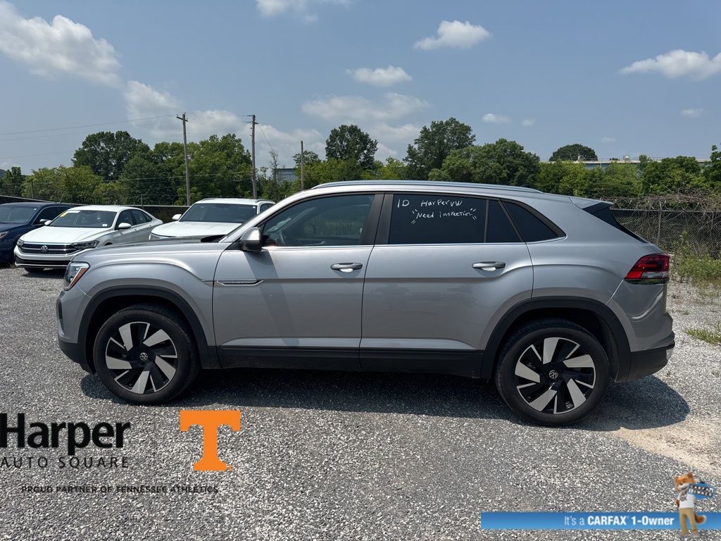 Used 2024 Volkswagen Atlas Cross Sport SE w/Tech with VIN 1V2WE2CA5RC252171 for sale in Knoxville, TN