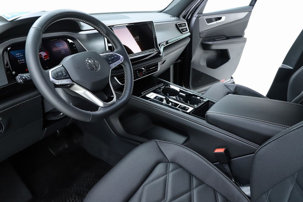 2026 Volkswagen Atlas Cross Sport SE w/Tech - Photo 19