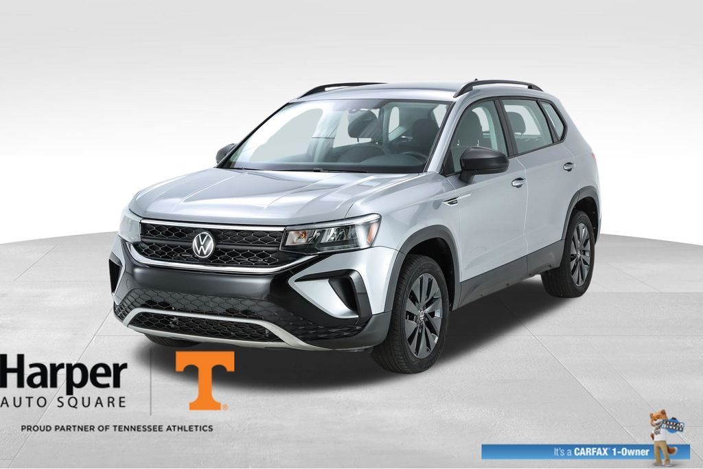 2023 Volkswagen Taos 1.5T S's photo