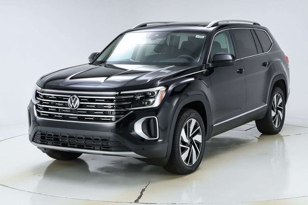 2026 Volkswagen Atlas SEL's photo
