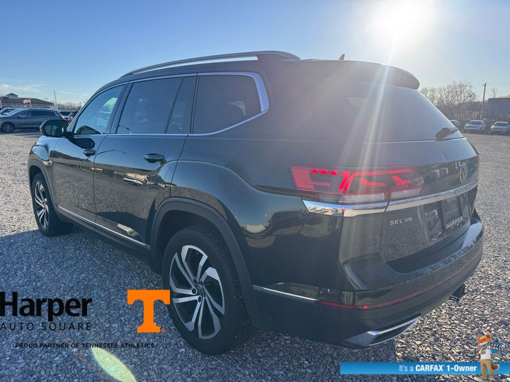 2021 Volkswagen Atlas V6 SEL Premium photo 3