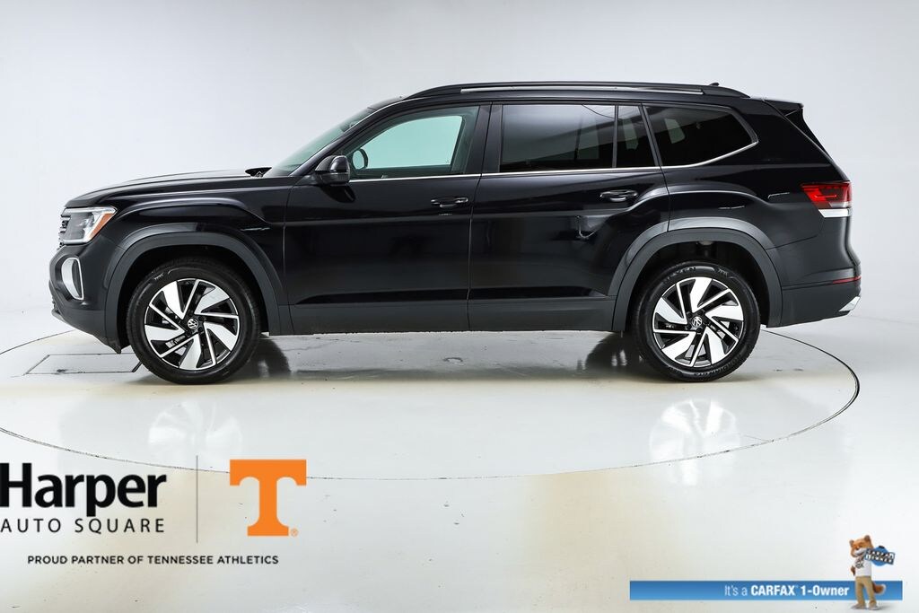 Used 2025 Volkswagen Atlas 2.0T SE w/Technology SUV