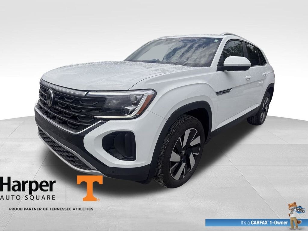 Used 2025 Volkswagen Atlas Cross Sport 2.0T SE w/Technology SUV
