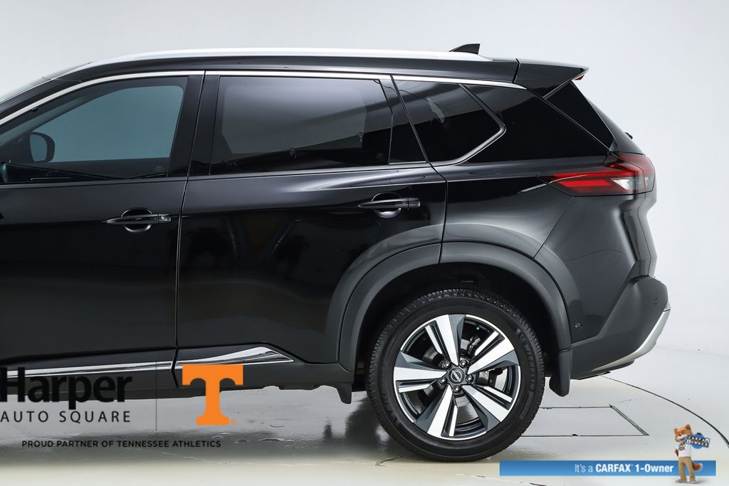 2022 Nissan Rogue Platinum photo 4