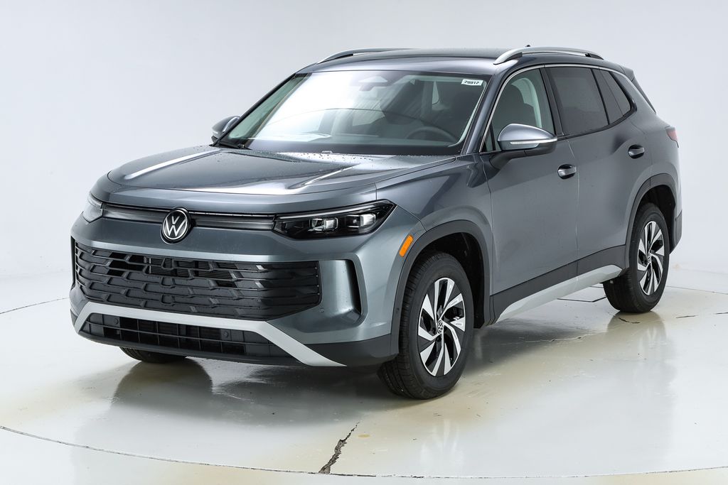 2026 Volkswagen Tiguan S's photo